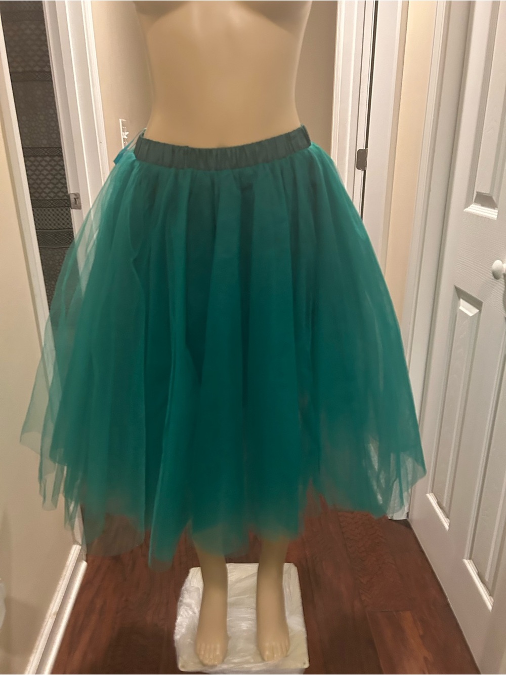 Vintage Emerald Green Tulle Midi Skirt